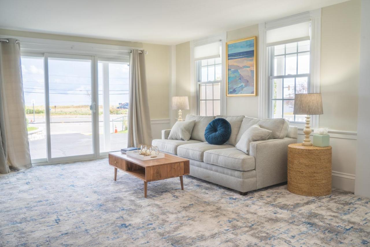 935 Ocean, A Beachside Inn Hampton Esterno foto