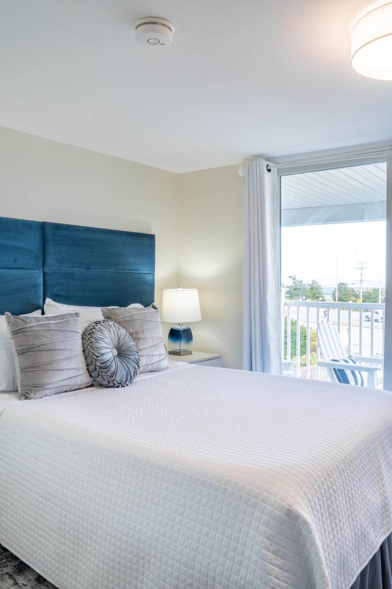 935 Ocean, A Beachside Inn Hampton Esterno foto